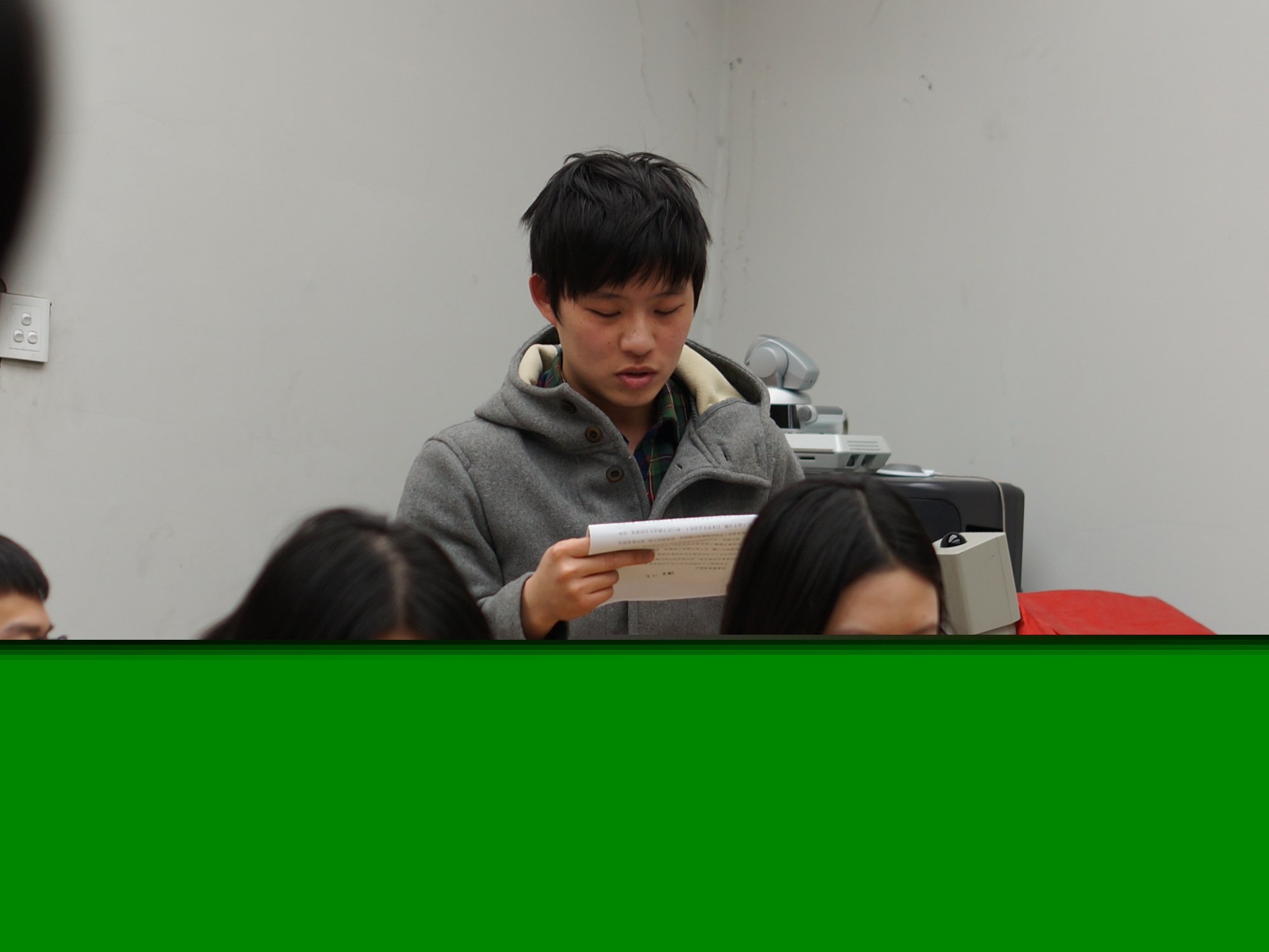 学长在介绍留学经验