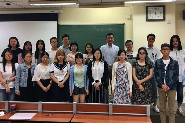 20170506-日语系-日语系2016级本科生朗诵比赛成功举办-参赛